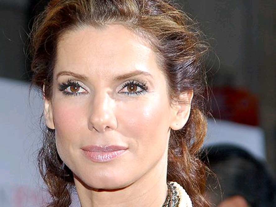 Sandra Bullock: Born July 26, 1964. 2010 Best Actress / Oscar Winner Sandra Bullock: Born July 26, 1964. 2010 Best Actress / Oscar Winner